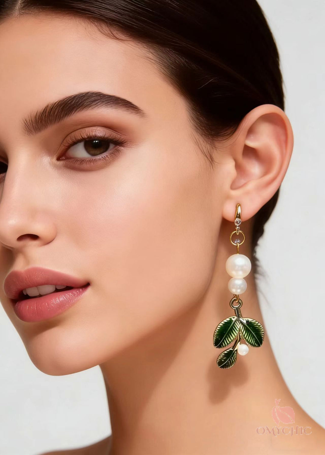 Handmade Green Leaf Pearl Zircon Drop Earrings