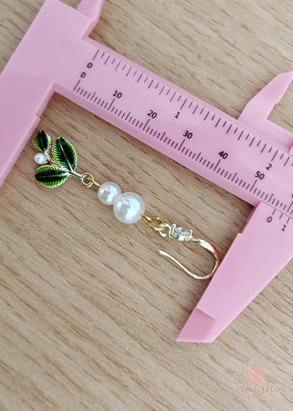 Handmade Green Leaf Pearl Zircon Drop Earrings