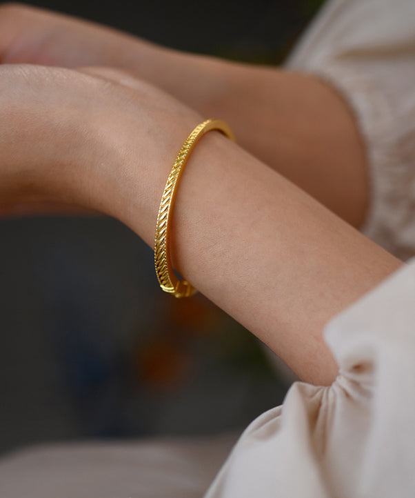 Handmade Natural Mother Of Pearl Snap Closure 14K Gold Bangle