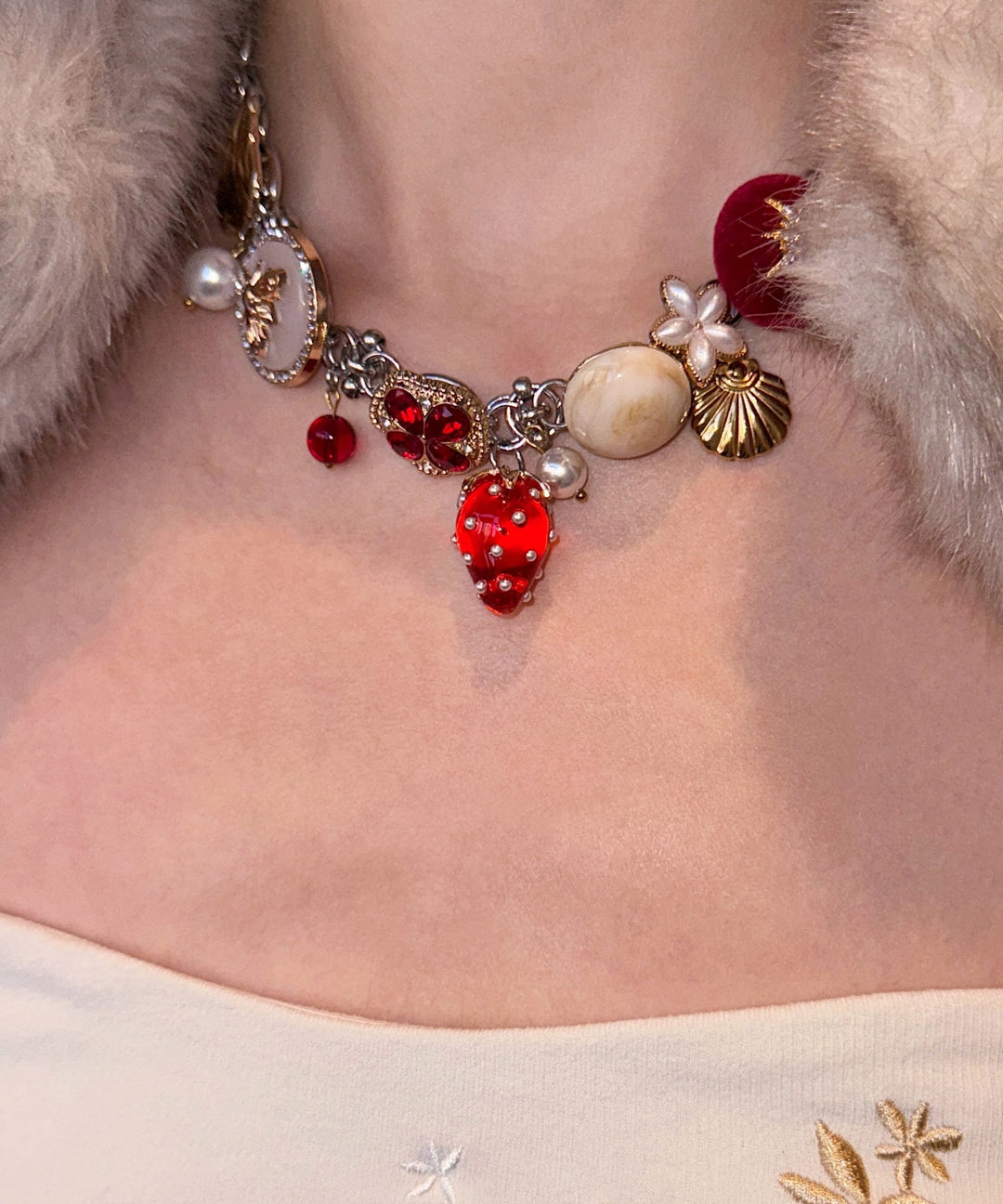 Handmade Red Strawberry Zircon Button Adjustable Alloy Choker