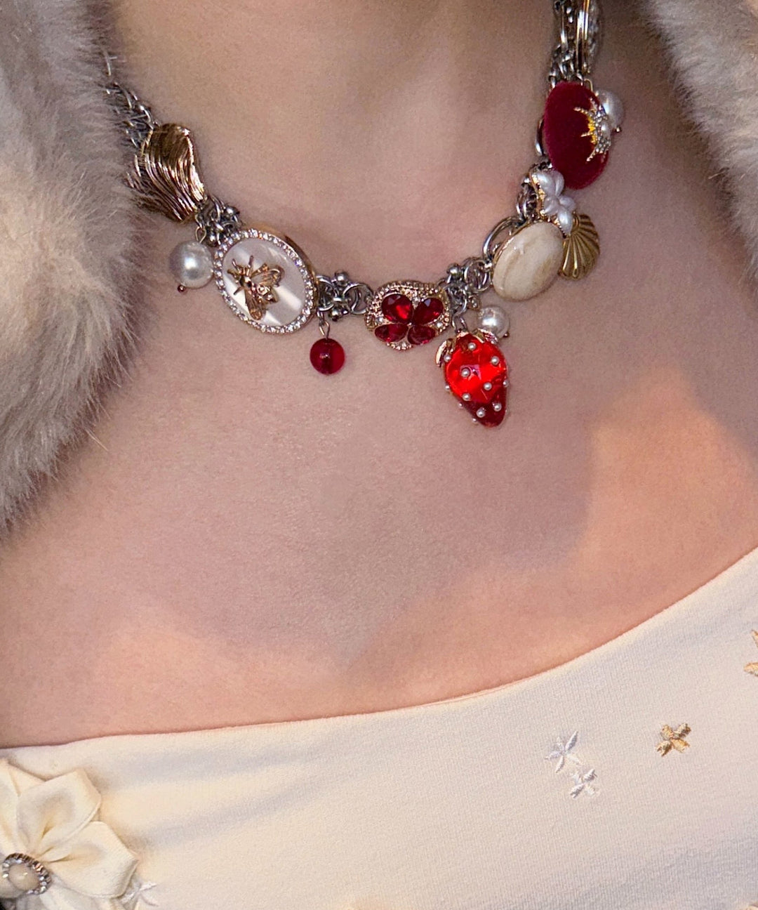 Handmade Red Strawberry Zircon Button Adjustable Alloy Choker