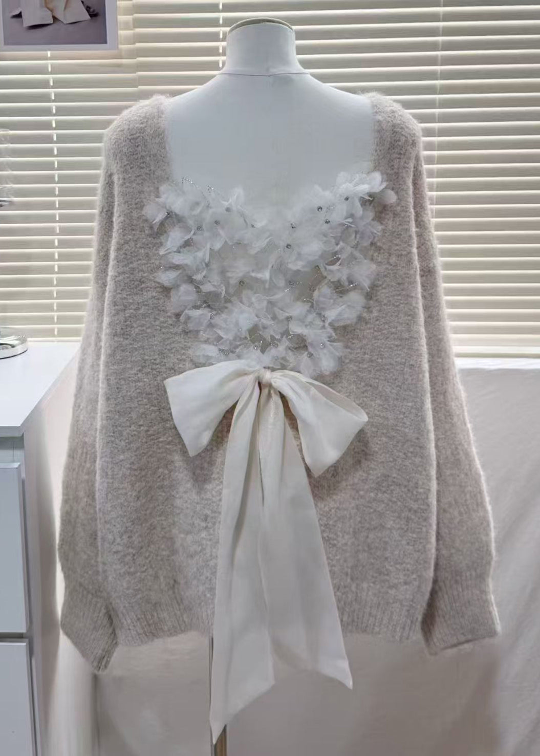 Italian Beige V Neck Patchwork Feather Bow Knitted Tops Winter