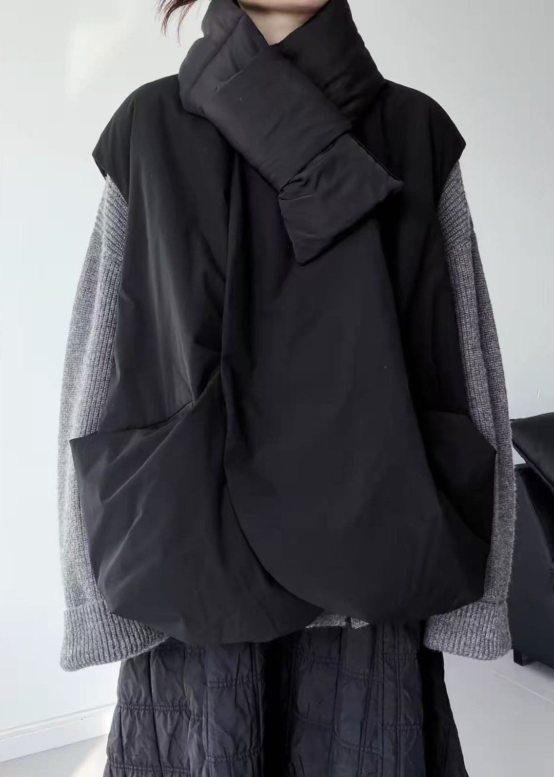 Italian Black Oversized Pockets Duck Down Canada Goose Vests Winter