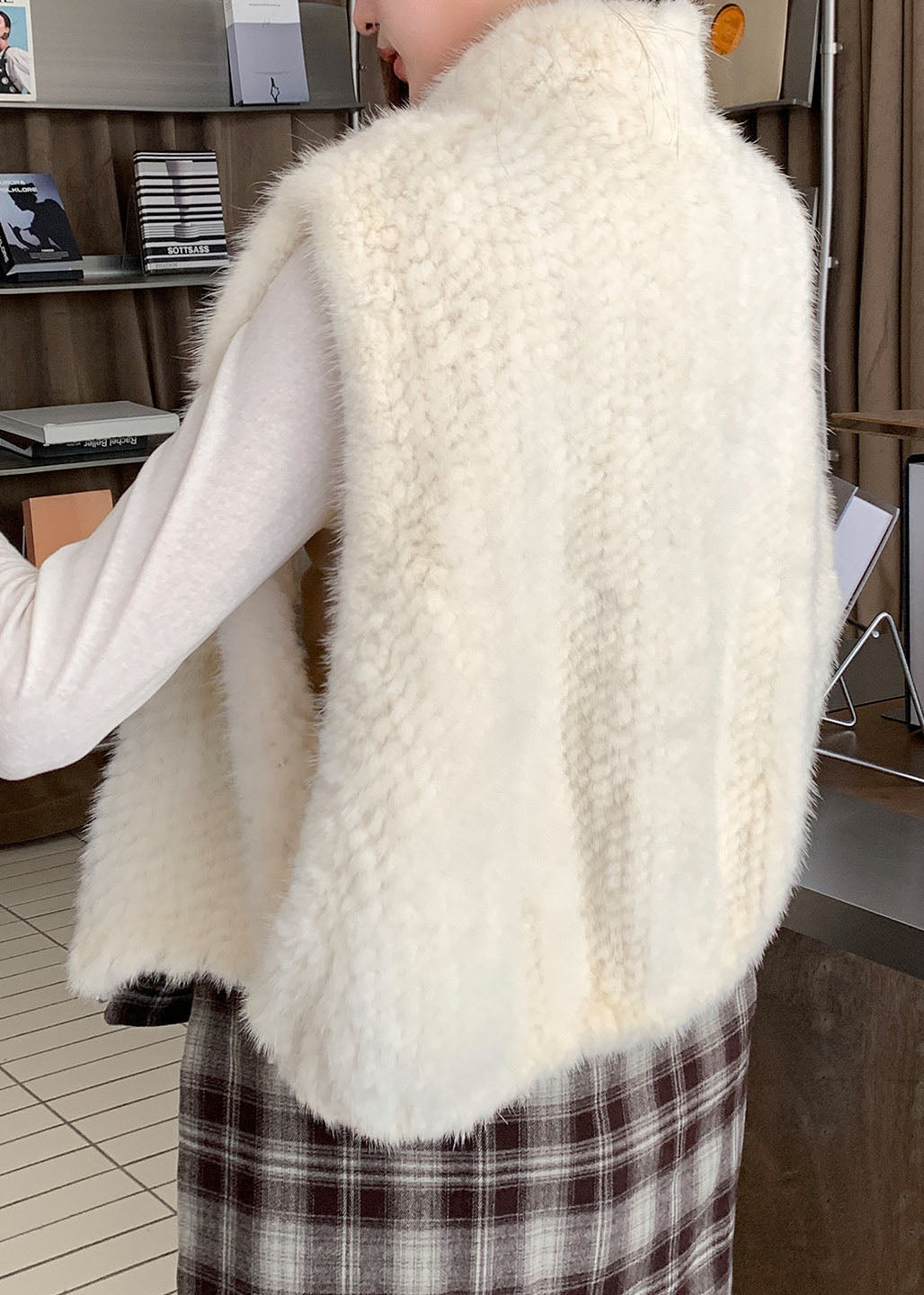 Italian White Zippered Drawstring Mink Hair Waistcoat Sleeveless