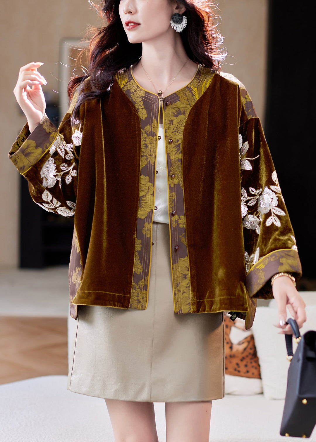 Jacquard Coffee Button Sequins Patchwork Silk Velvet Coats Spring