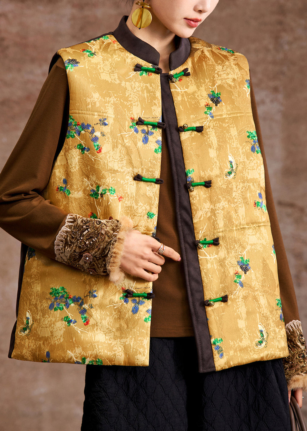 Jacquard Yellow Stand Collar Button Waistcoat Sleeveless