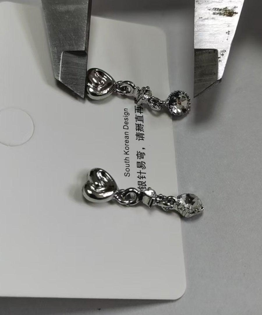 Light Luxury Heart-Shaped Rhinestone Stud Earrings