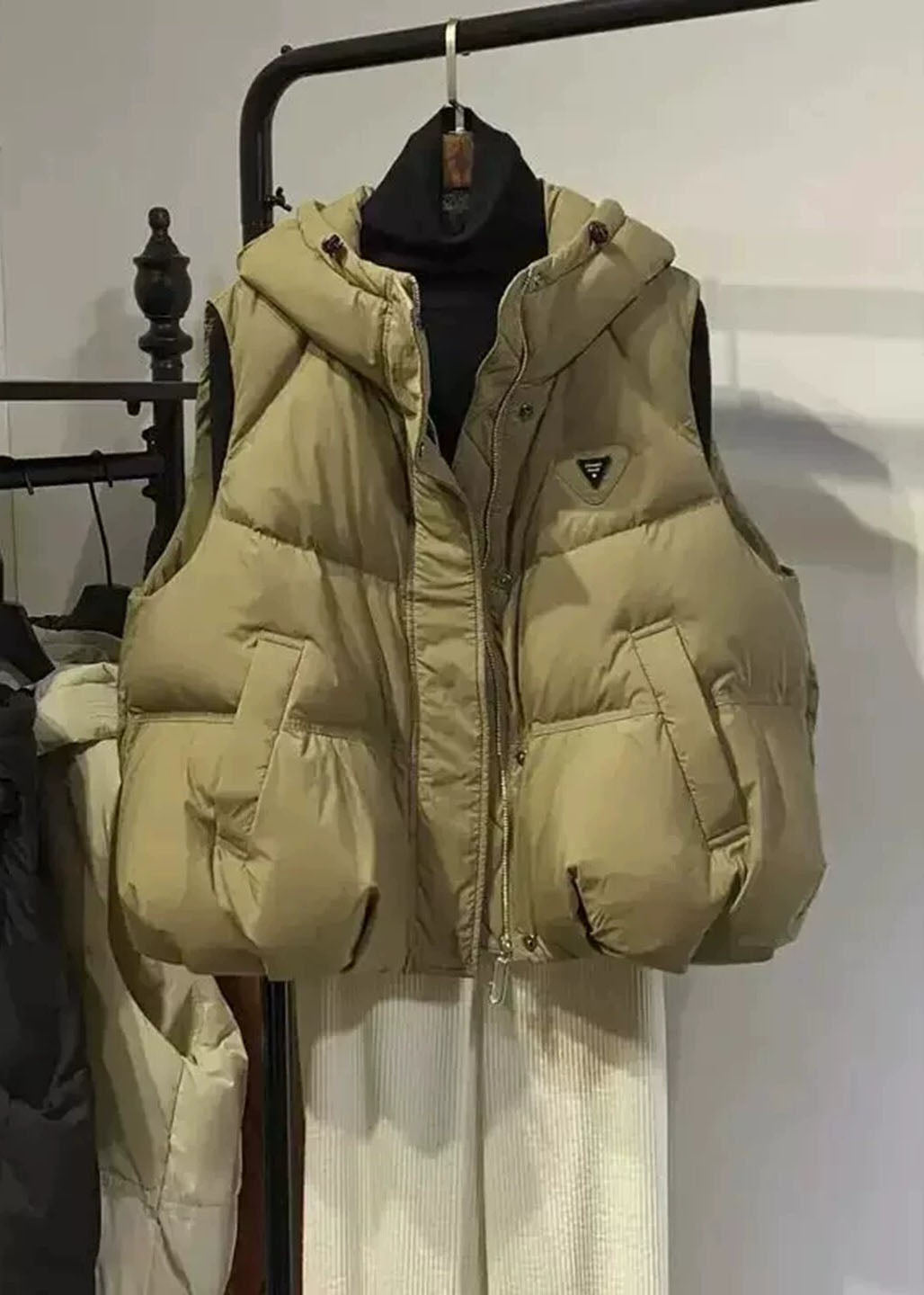 Loose Black Hooded Fine Cotton Filled Womens Parka Winter