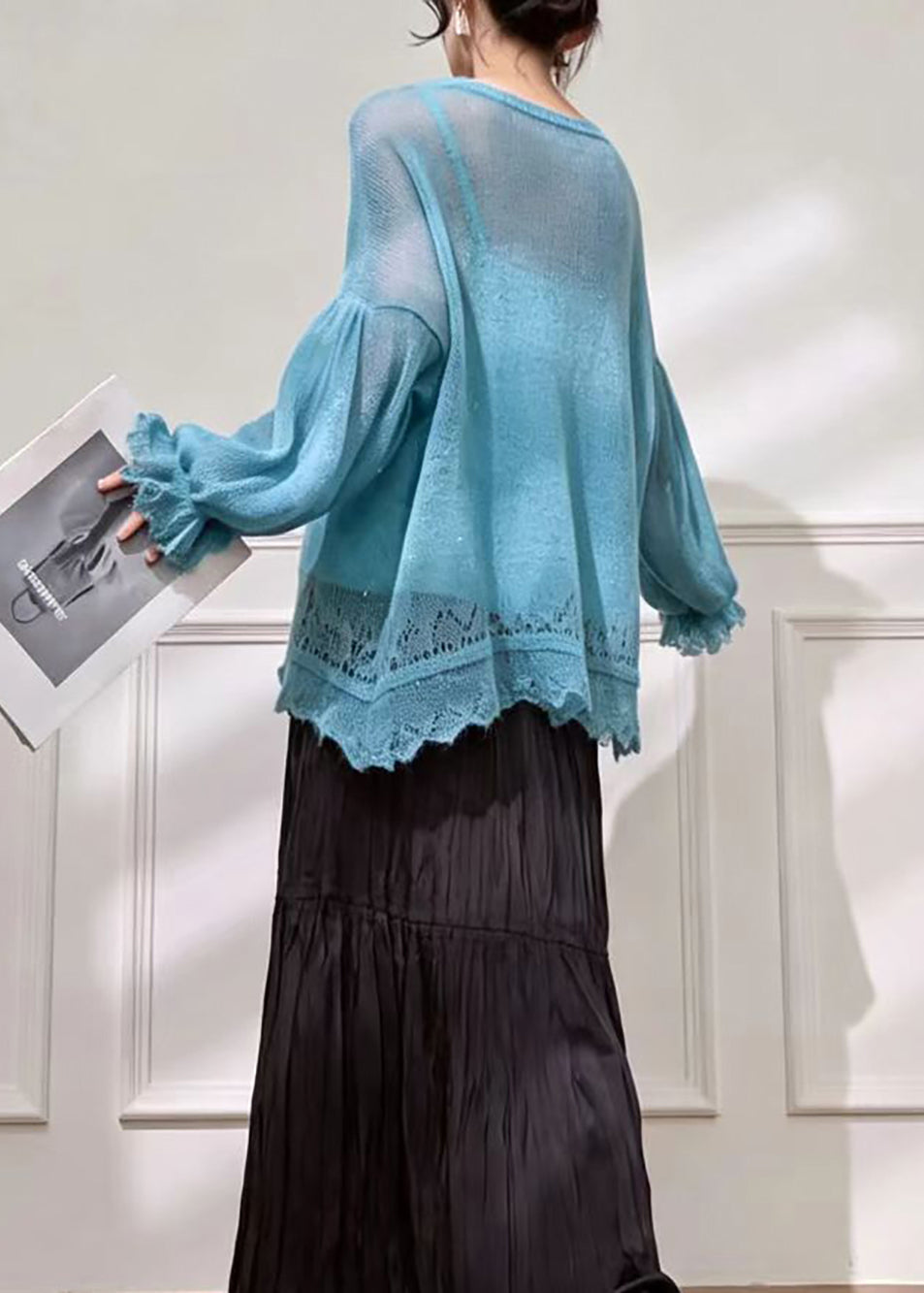 Loose Blue O-Neck Embroidered Floral Knit Sweater Fall