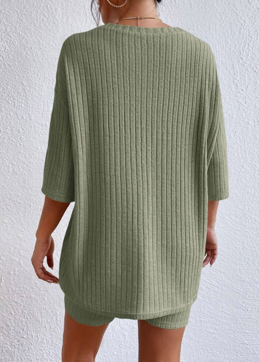 Loose Green O-Neck T Shirts And Shorts Two Piece Set Summer