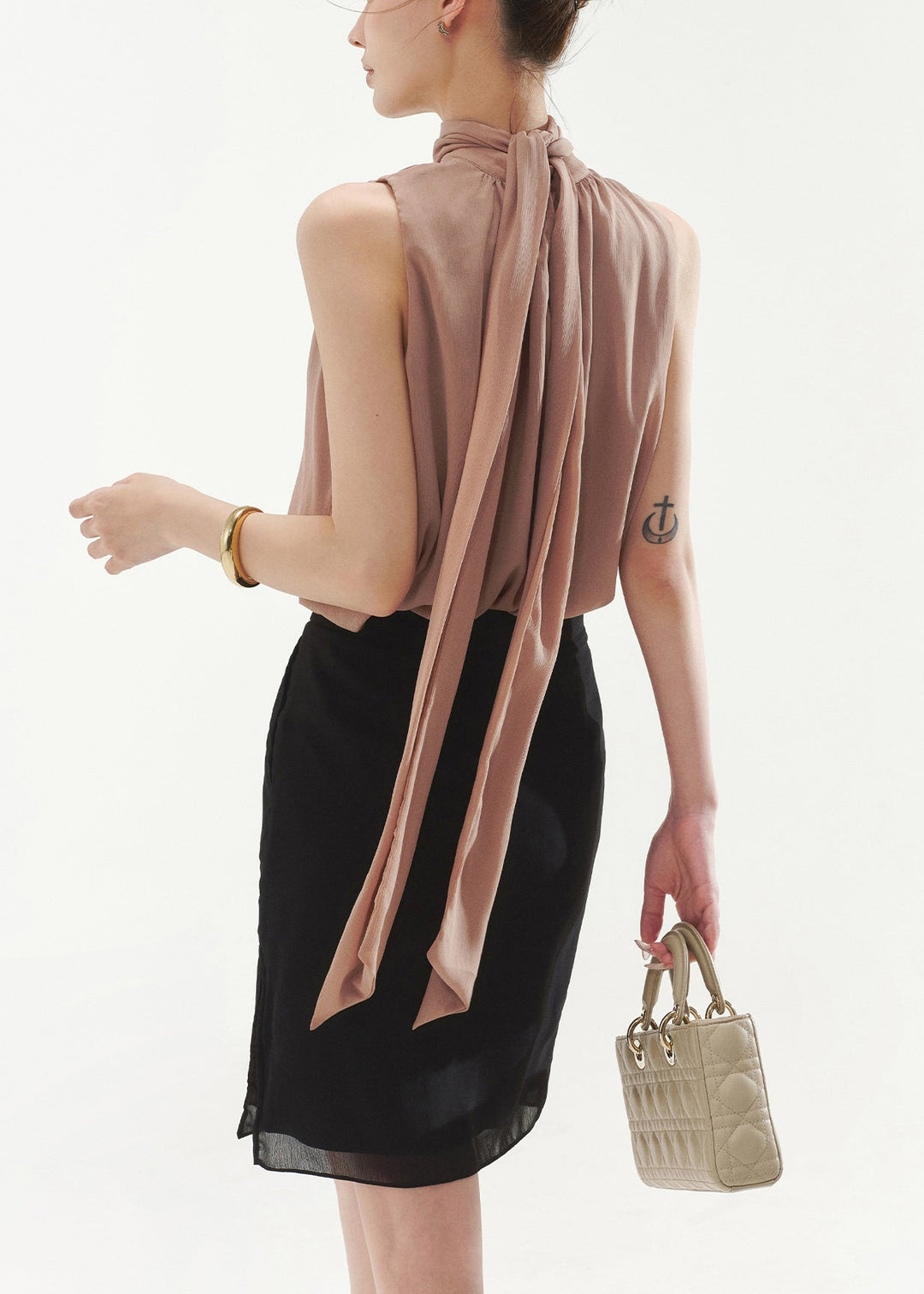 Loose Rubber Powder Bow Tops And Side Open Black Skirts Two Piece Set Sleeveless