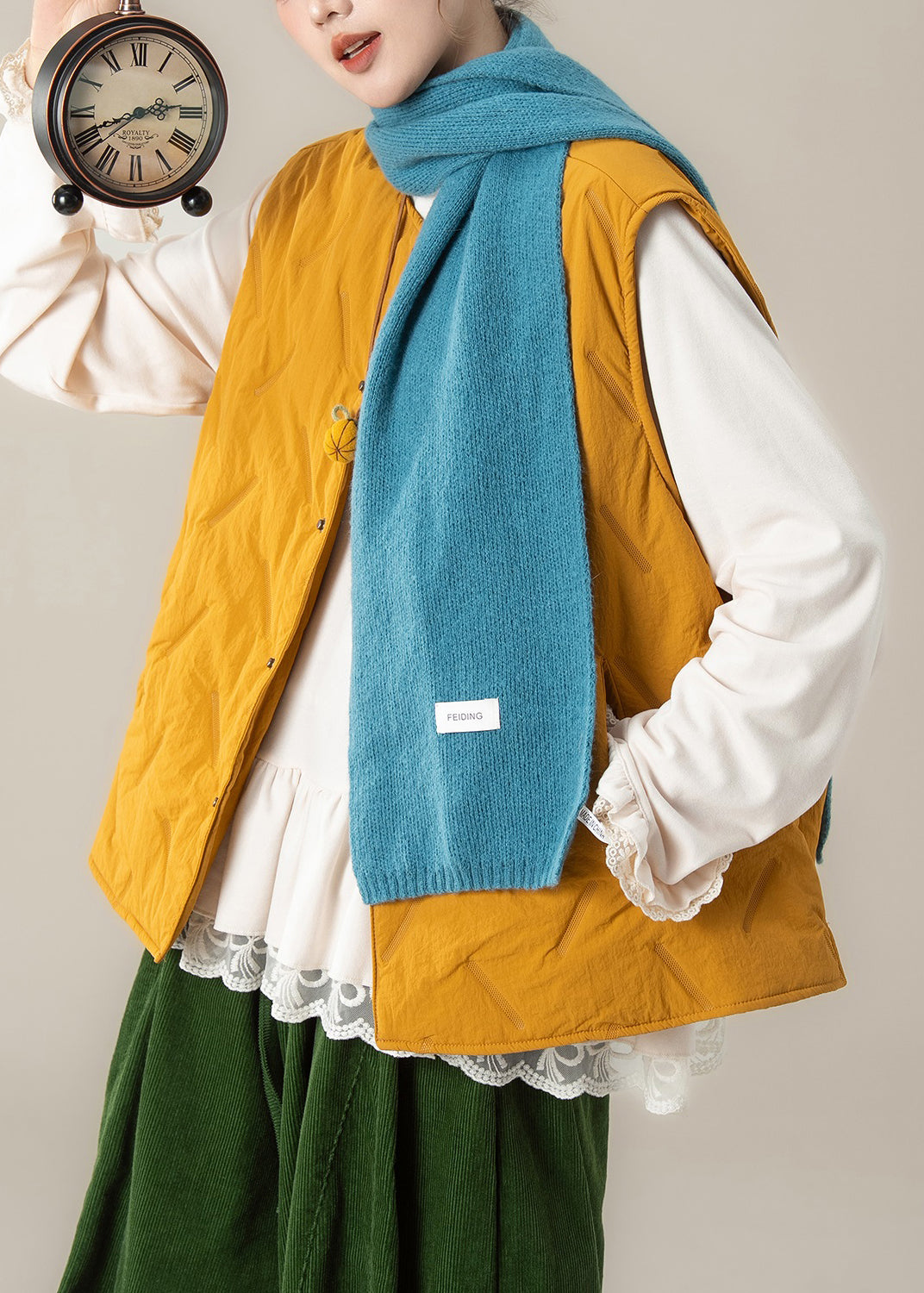 Loose Yellow O Neck Button Cotton Filled Waistcoat Winter