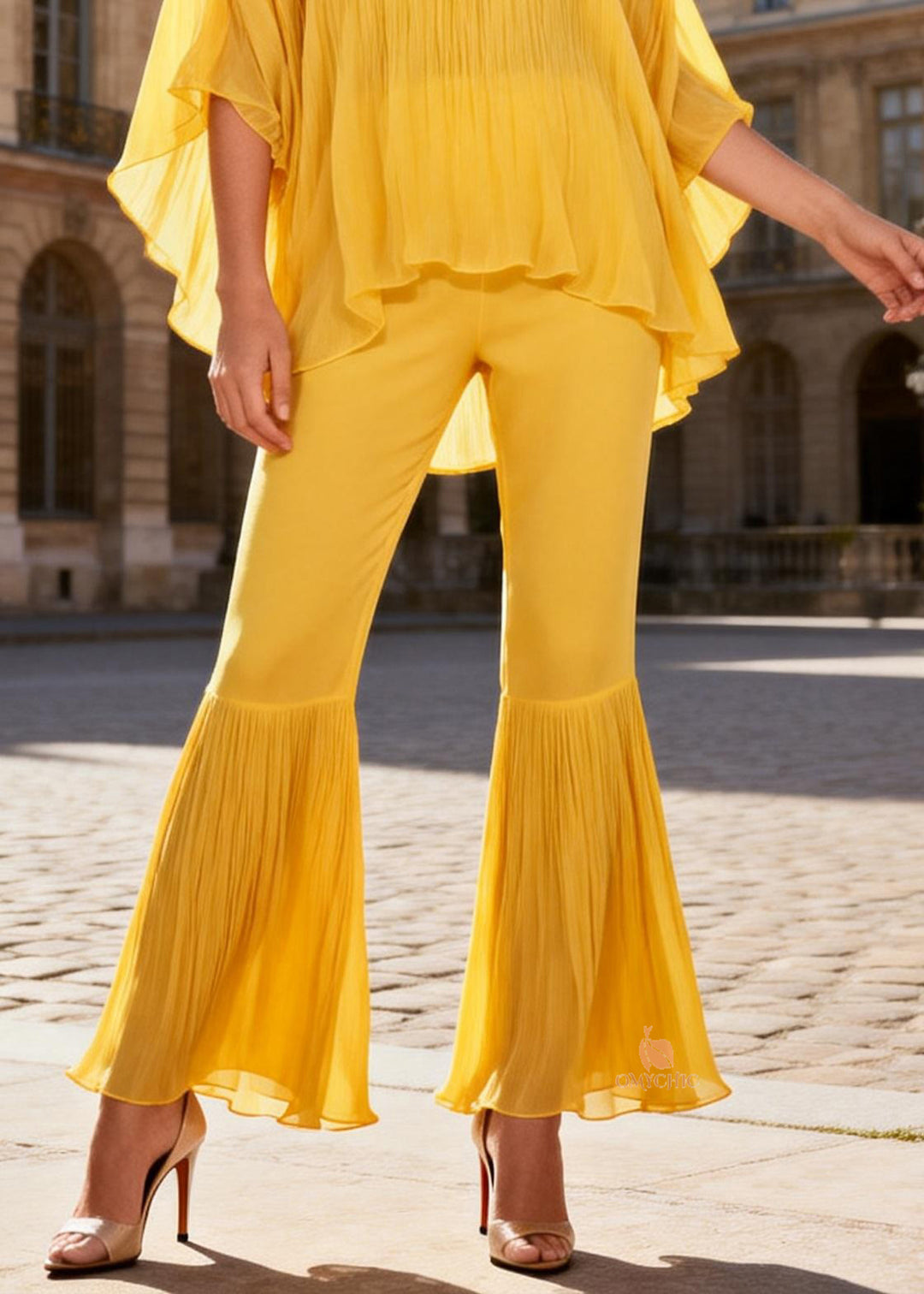 Loose Yellow O Neck Wrinkled Two Pieces Set Bracelet Sleeve