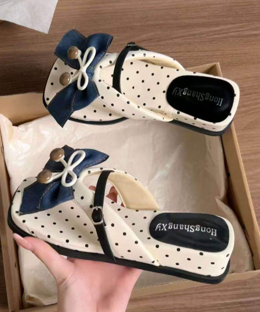 Lovely White Dot Splicing Bow Wedge Thong Sandals