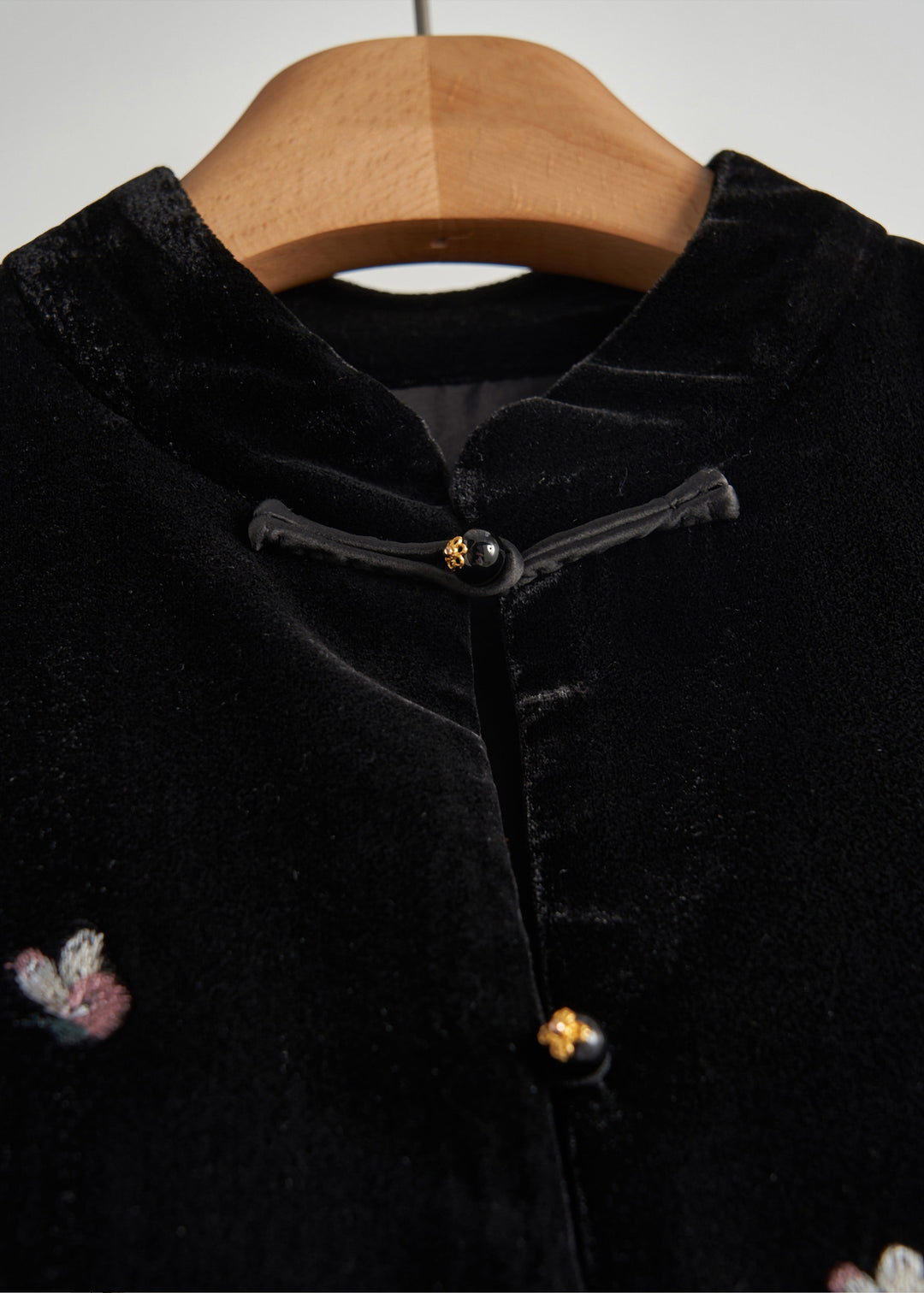 Modern Black Embroidered Butterfly Silk Velvet Vest Fall