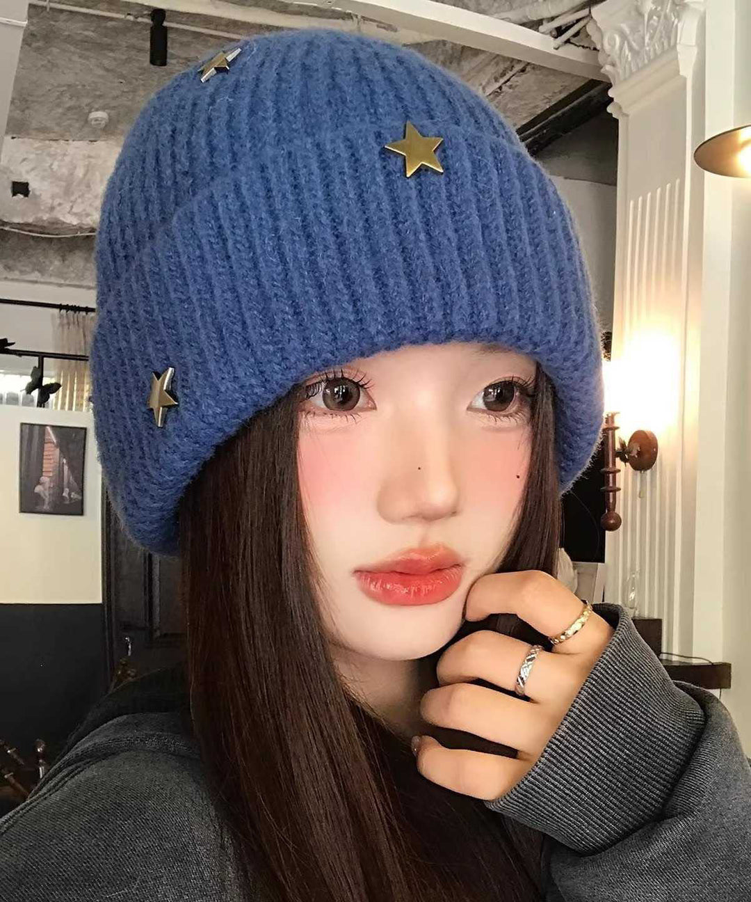 Modern Blue Star Warm Knit Bonnie Hat