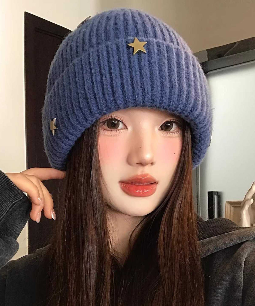Modern Blue Star Warm Knit Bonnie Hat