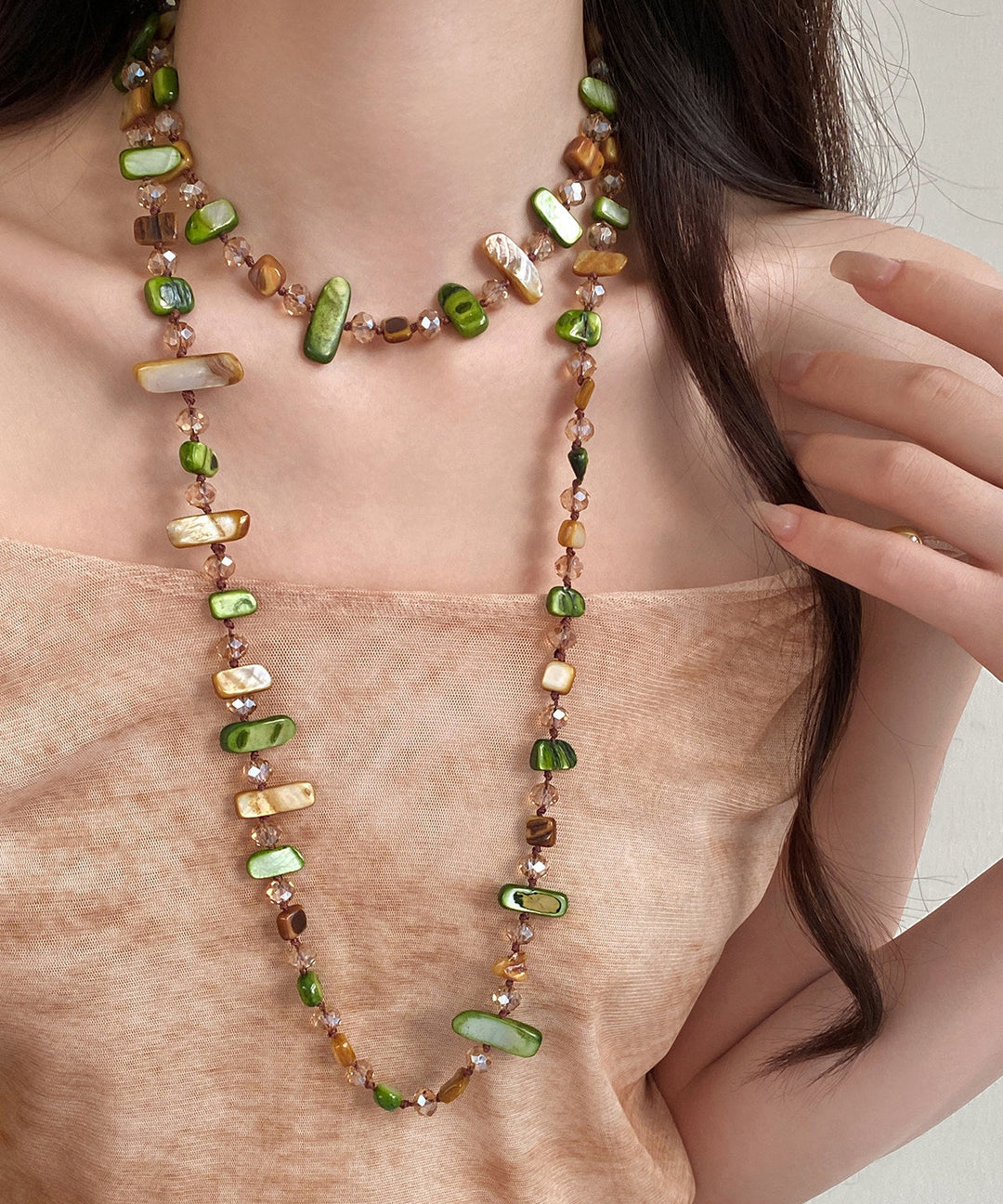 Modern Coffee Green Alloy Shell Natural Stone Sweater Gratuated Bead Necklace