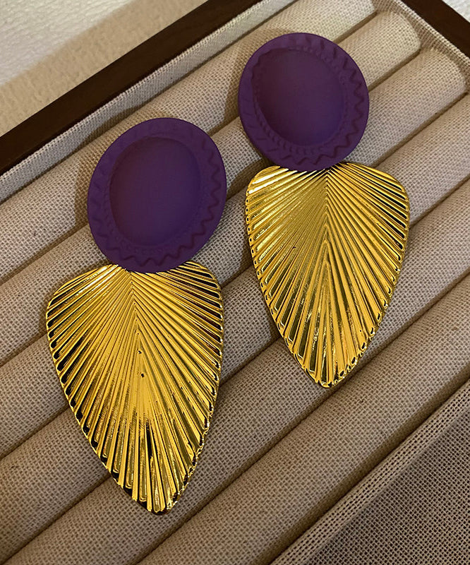 Modern Golden Leaf Shape Metal Drop Earrings - Omychic