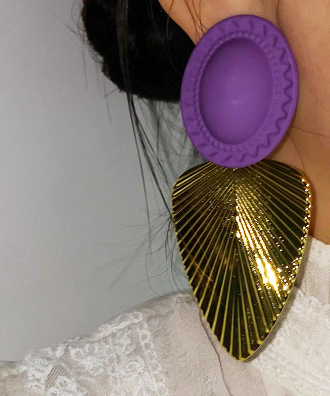 Modern Golden Leaf Shape Metal Drop Earrings - Omychic
