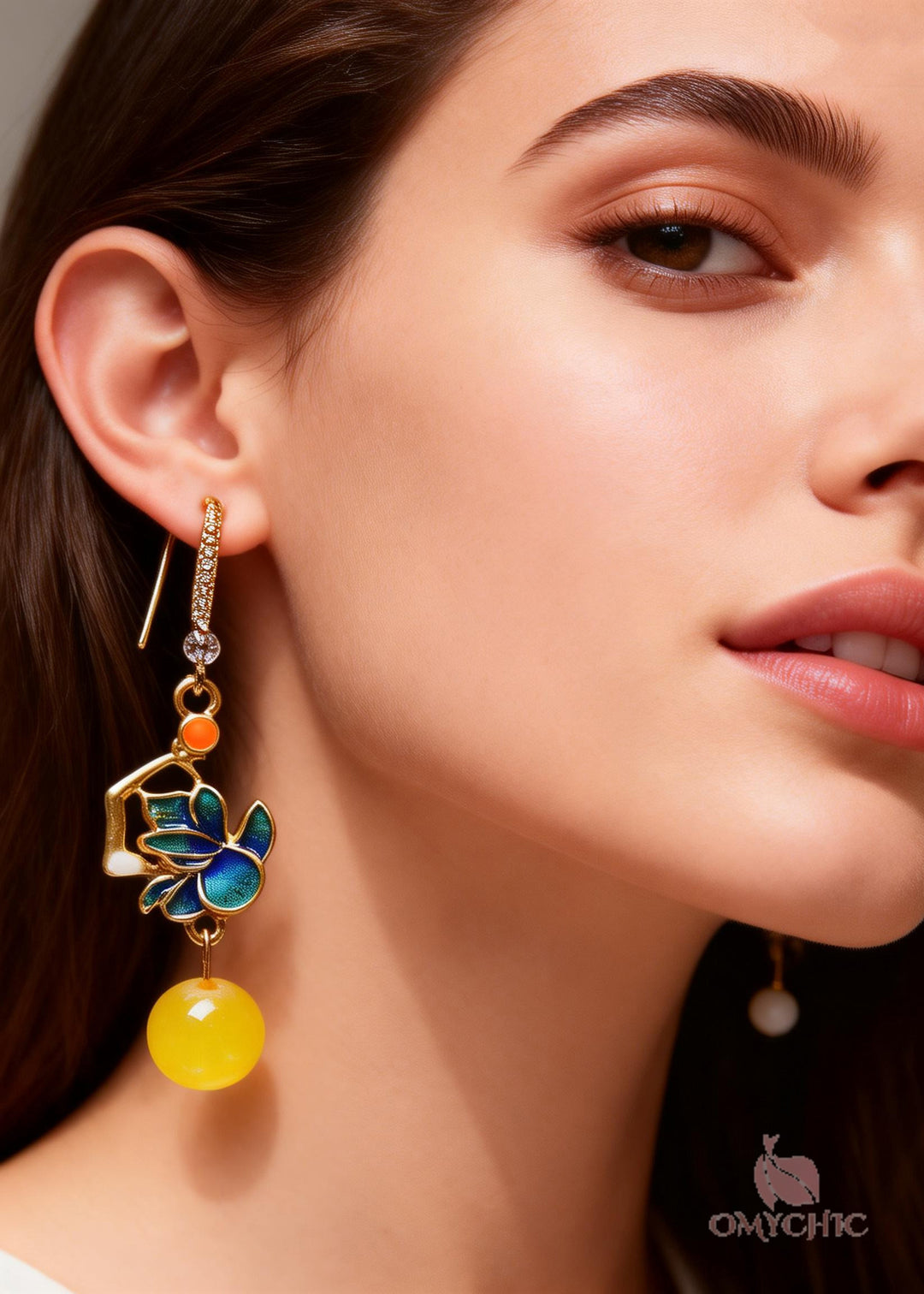 Modern Green Gilding Fine Beeswax Drop Earring