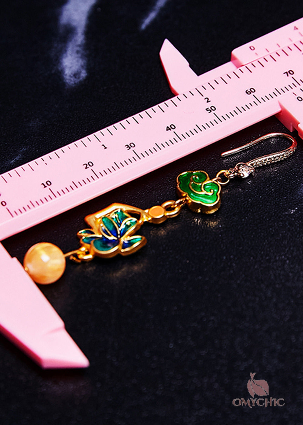 Modern Green Gilding Fine Beeswax Drop Earring