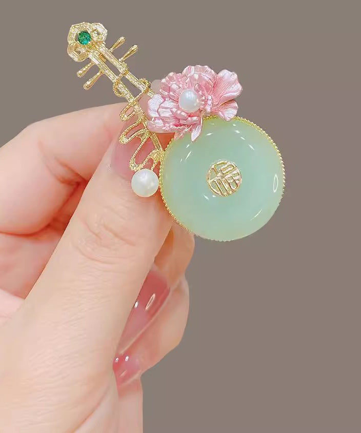 Modern Light Green Alloy Pearl Jade Pipa Brooches