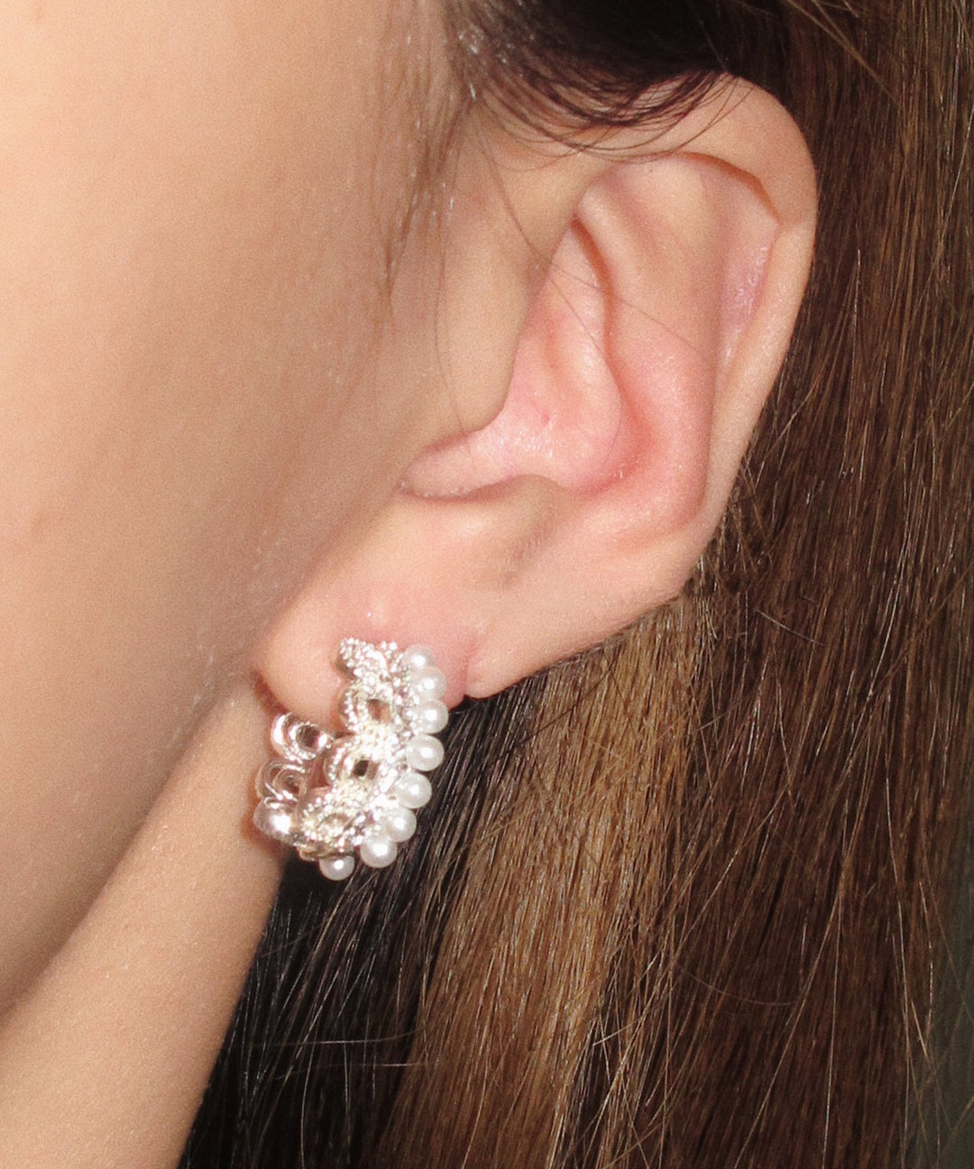 Modern White Alloy Woven Pearl Lace Hoop Earrings