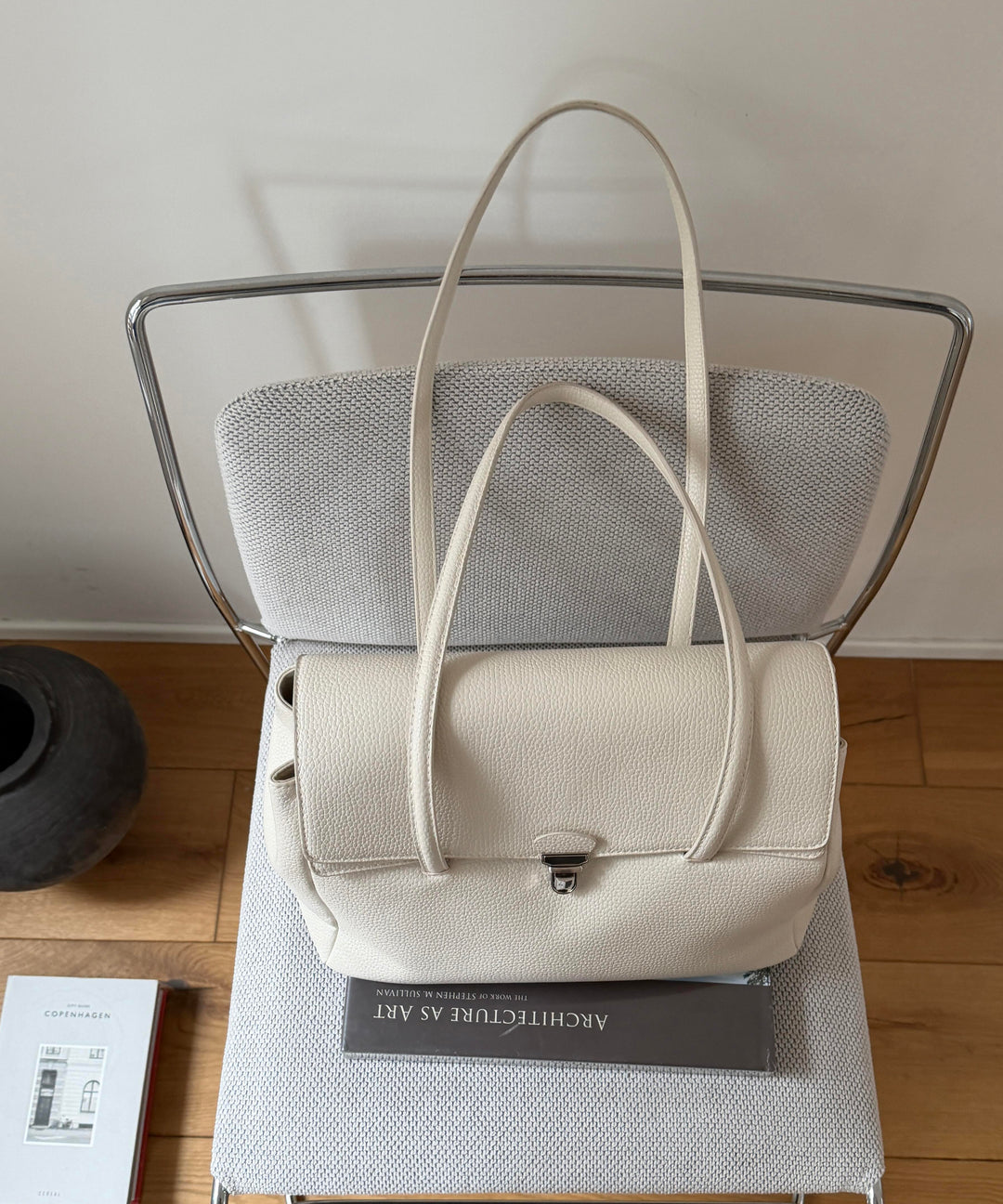 Modern White Large Capacity Faux Leather Shoulder Bag