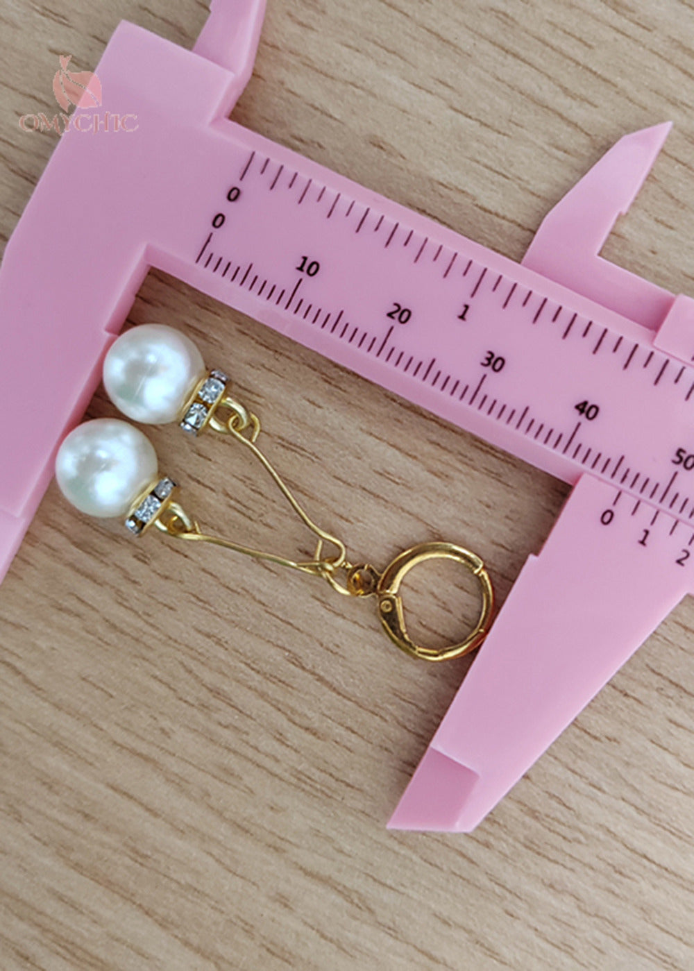 Modern White Pearl Zircon Drop Earrings