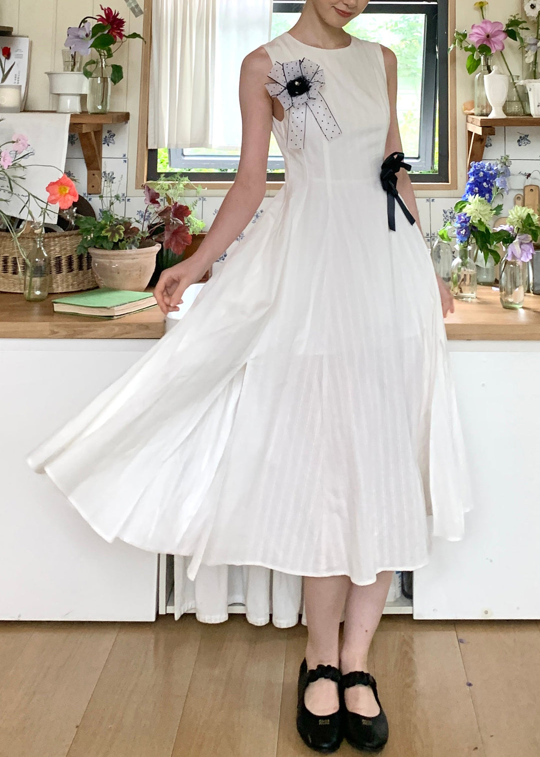 Modern White Striped Jacquard Cotton Vacation Dresses Sleeveless