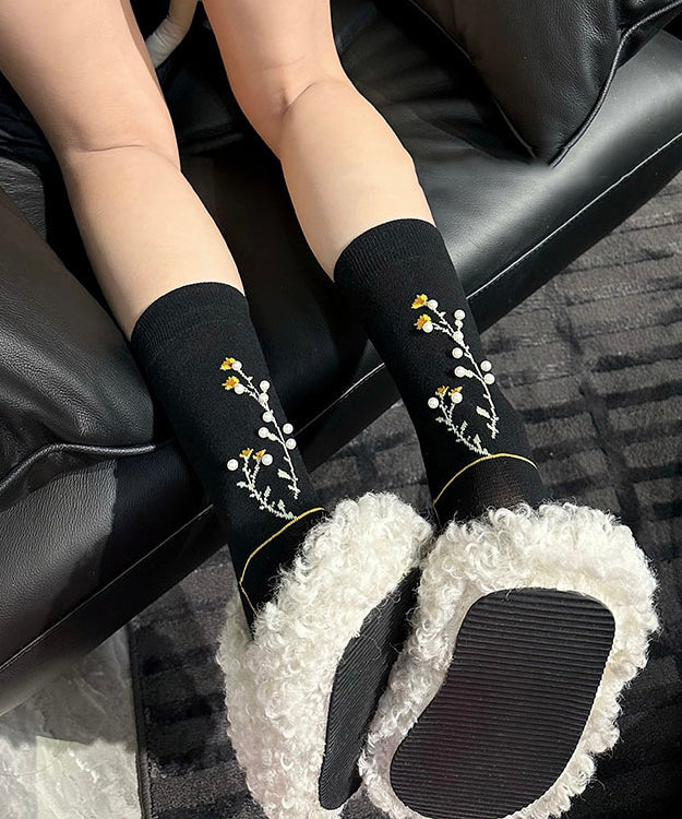 New Black Flower Pearl Stylish Mid Calf Socks