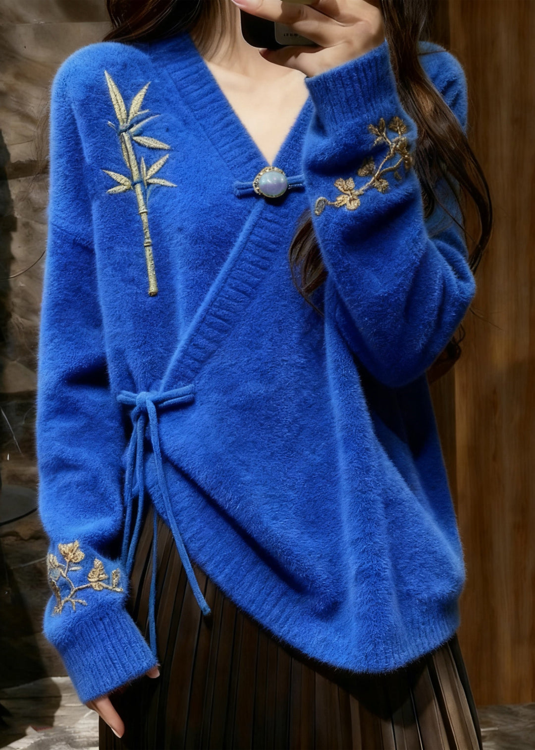 New Blue Cotton Knit Sweaters V Neck Embroidered Fall