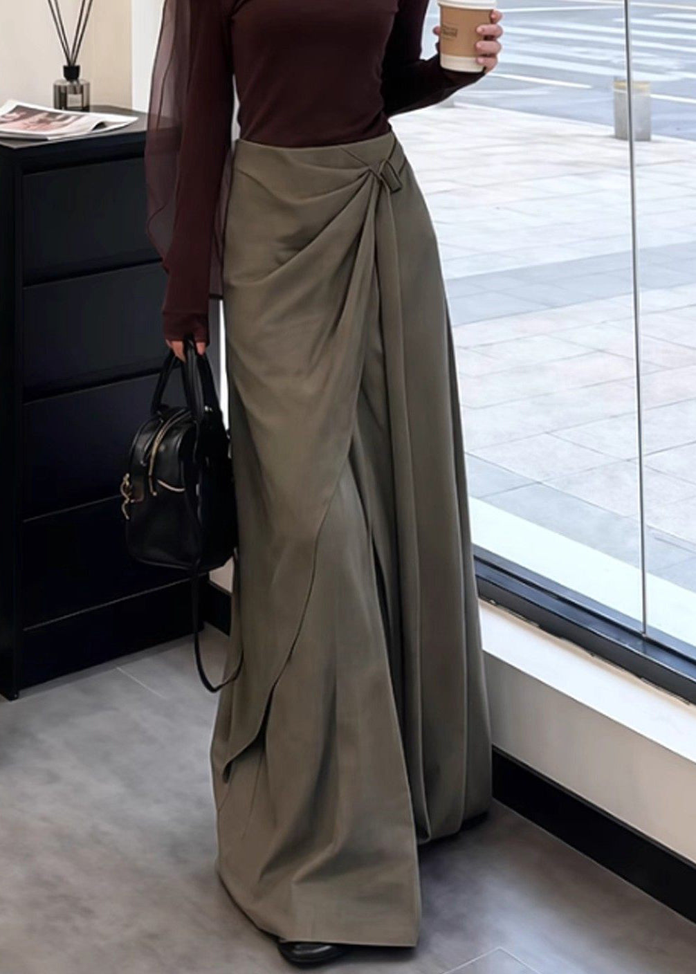 New Brown Cold Shoulder T Shirt And Asymmetrical Wide Leg Pants Two Pieces Set Spring