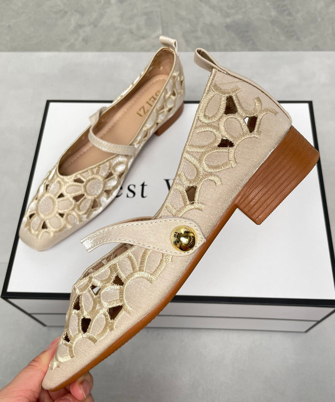 New Chinese Style Apricot Satin Embroidered Flat Shoes Buckle Strap