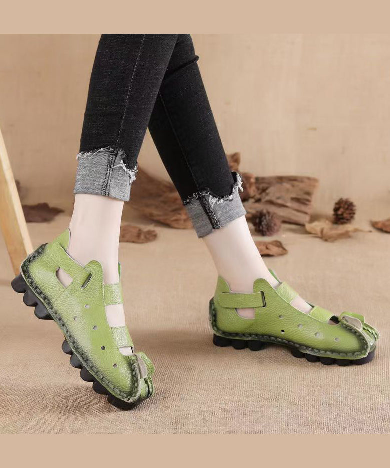 New Comfortable Yellow Flat Sandals Splicing Hollow Out