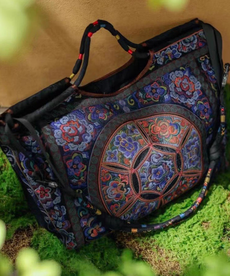 New Ethnic Style Embroidered Shoulder Crossbody Bag