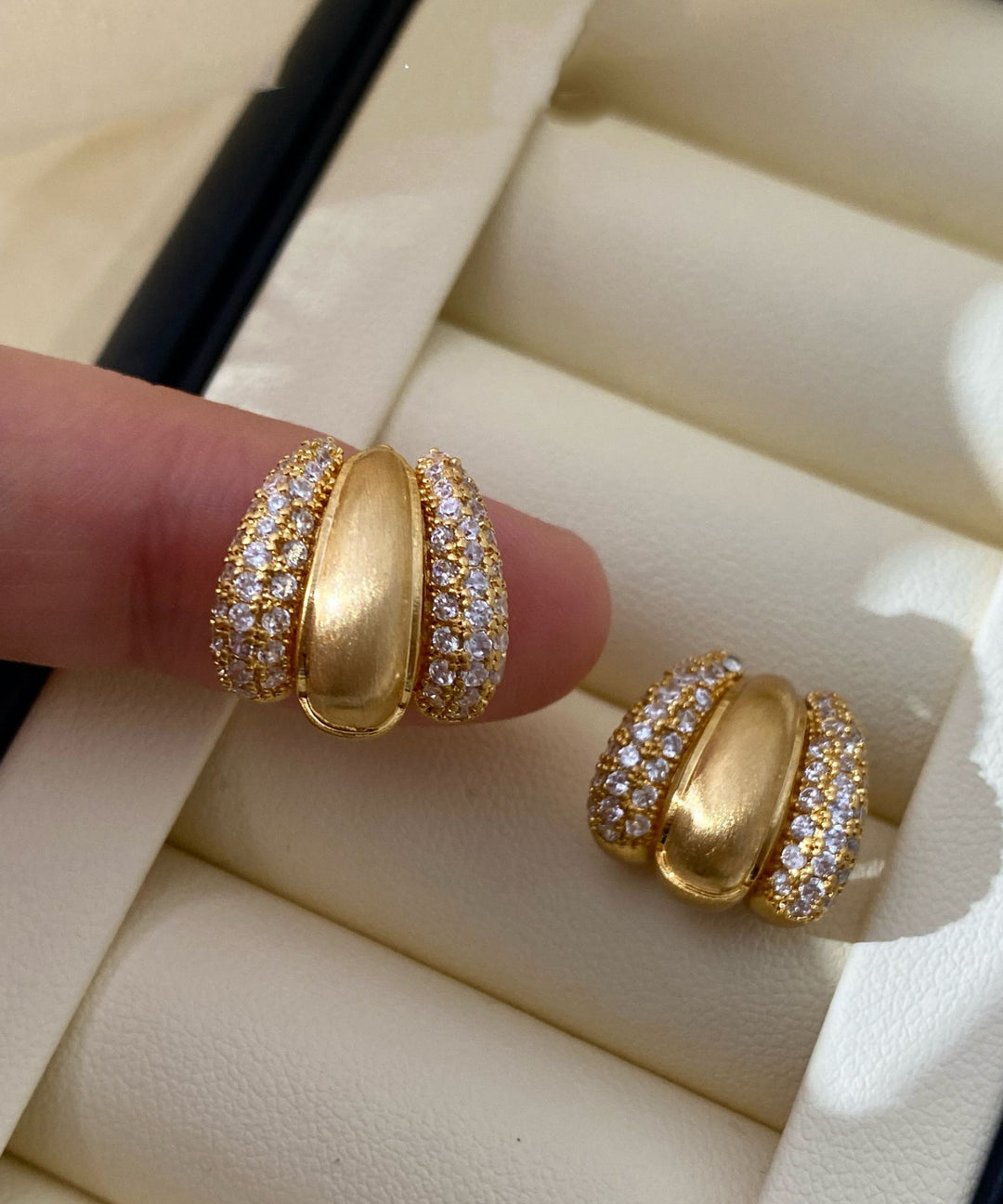 New Gold Layer Design Zircon Studded Earrings