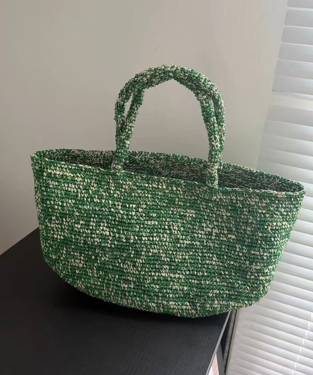 New Green Hand Straw Woven Fashionable Tote Bag
