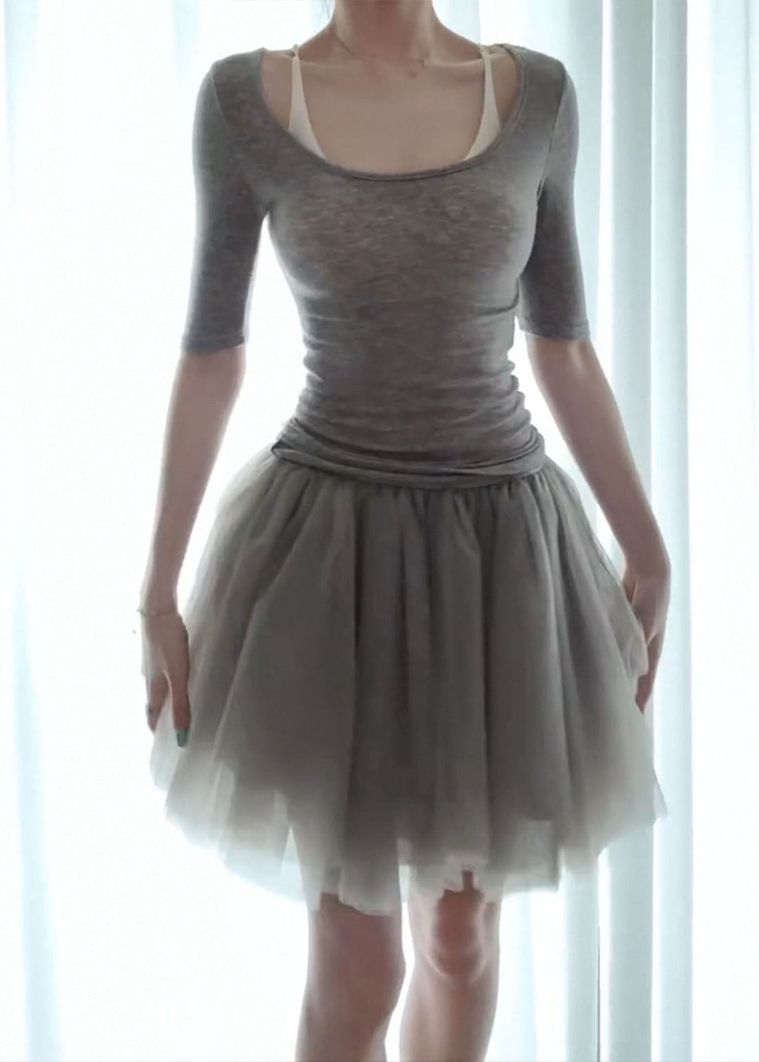 New Grey O Neck Cotton Top And Tulle Skirts Two Piece Set Fall