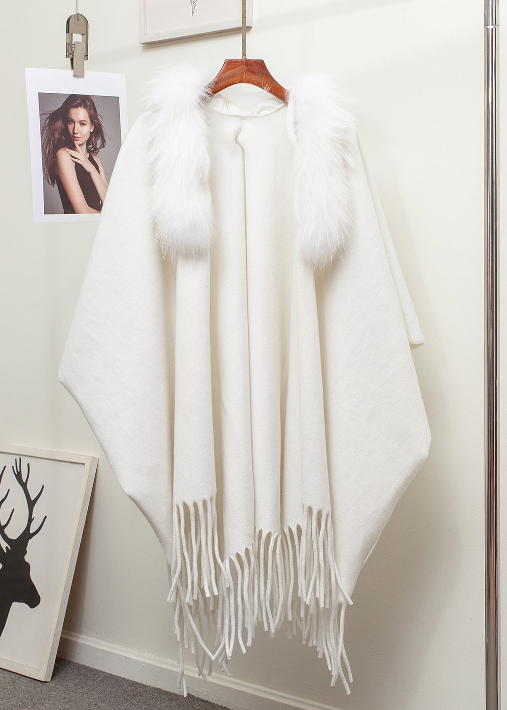 New Khaki Fur Collar Tasseled Patchwork Knit Cape Cardigan Winter