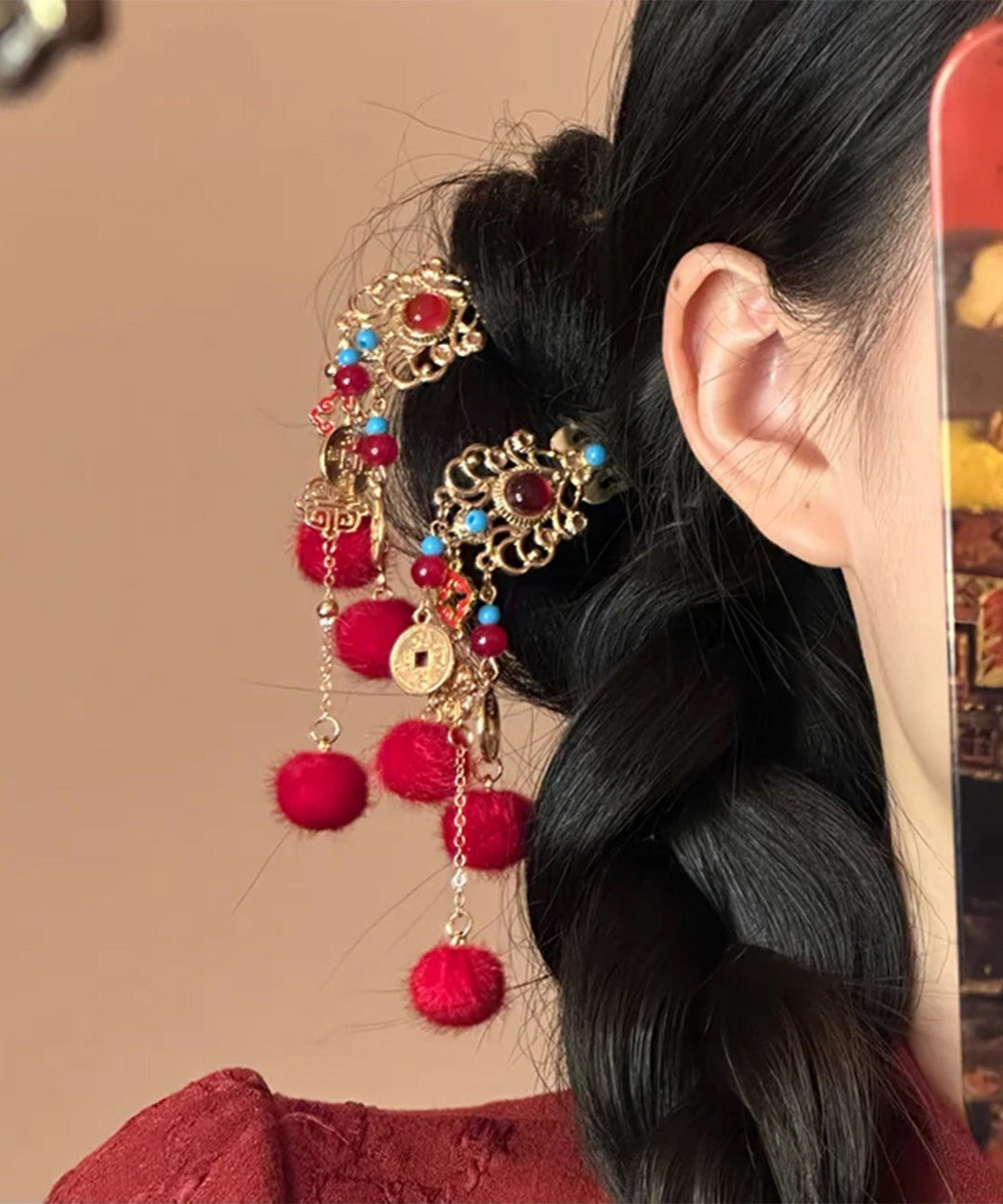 New Red Hairball Tassel Jade Metal Hairpin