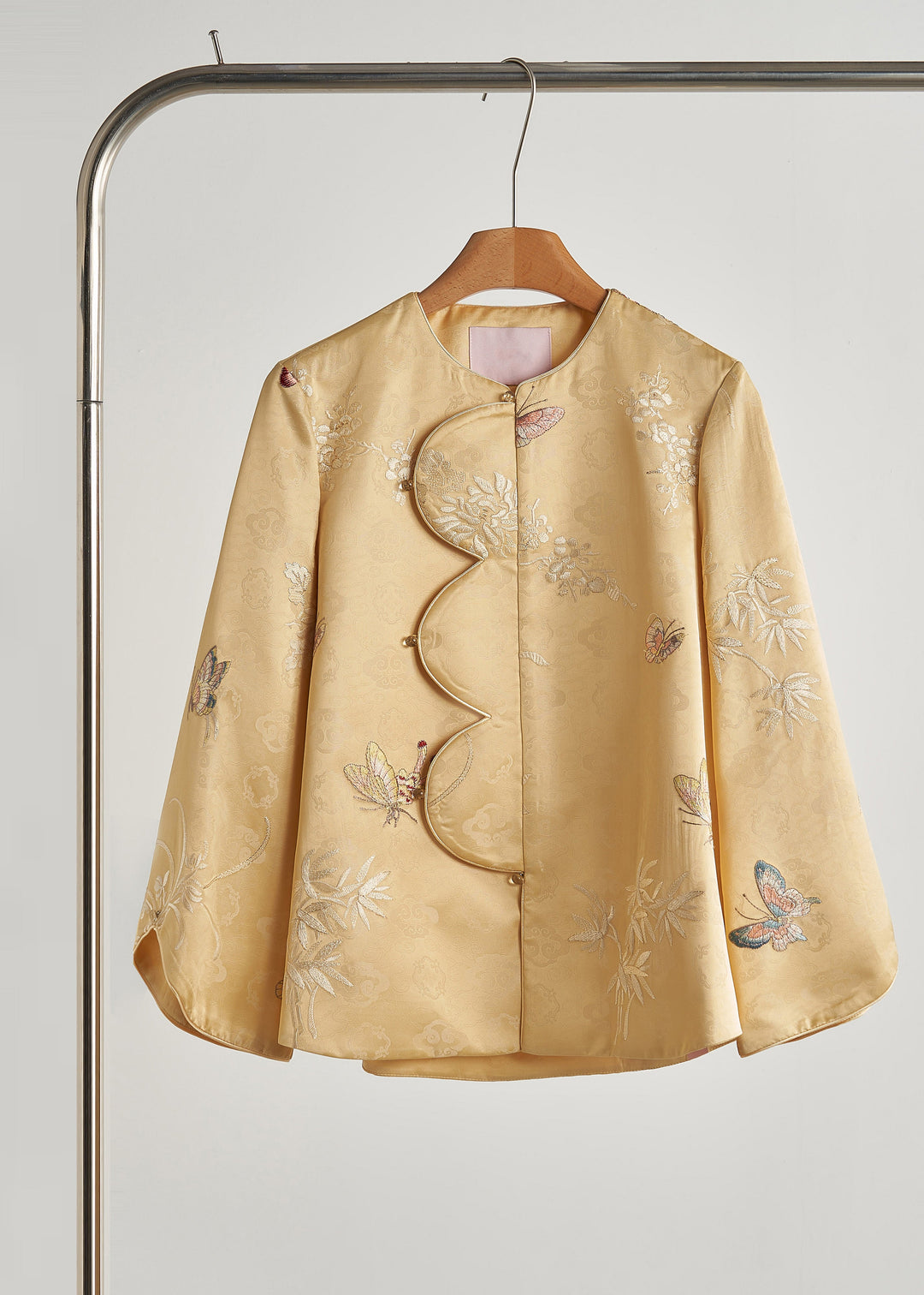 New Retro Yellow Embroidered Butterfly Silk Coats Fall