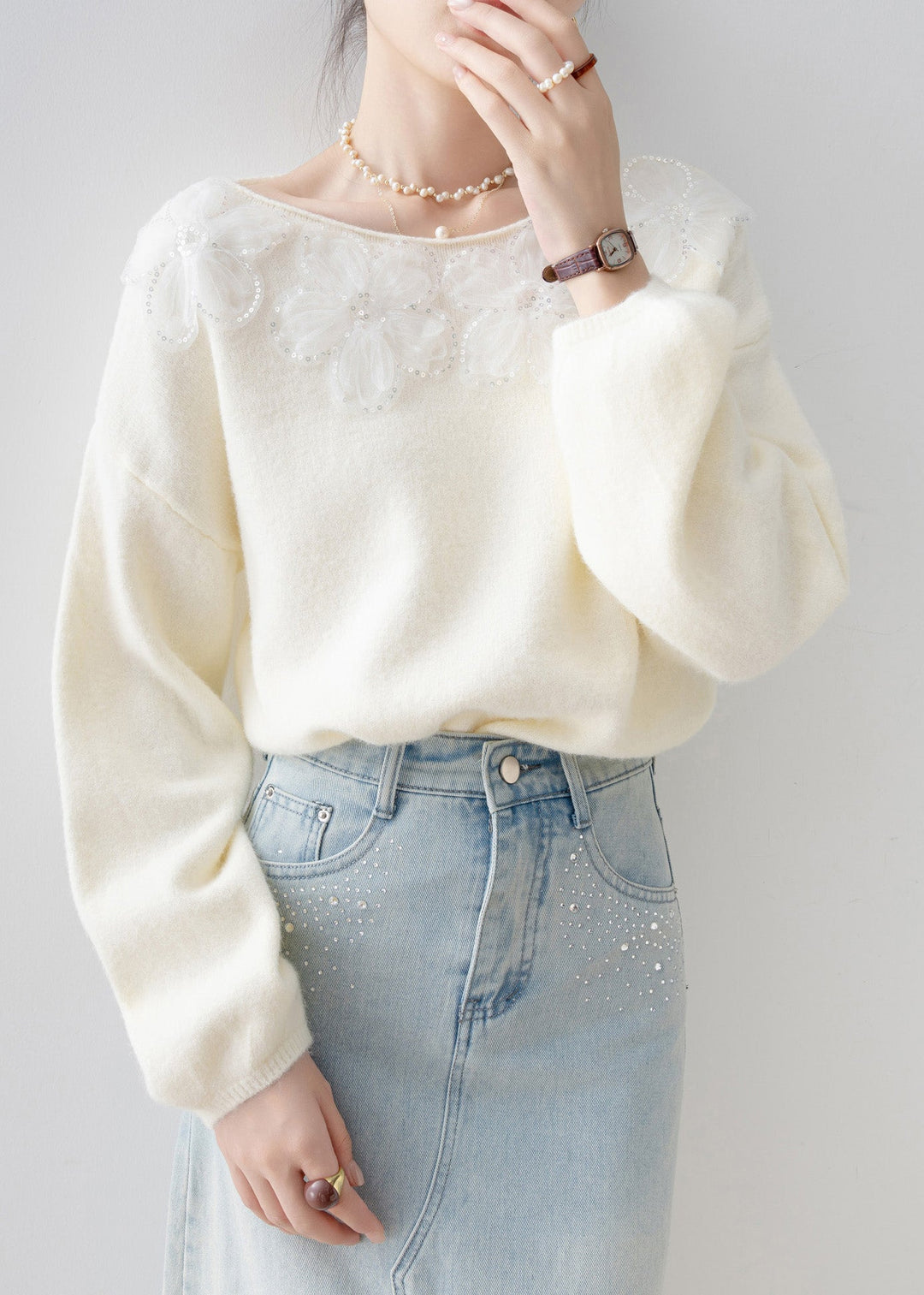 New White O Neck Floral Sequins Knitted Tops Spring