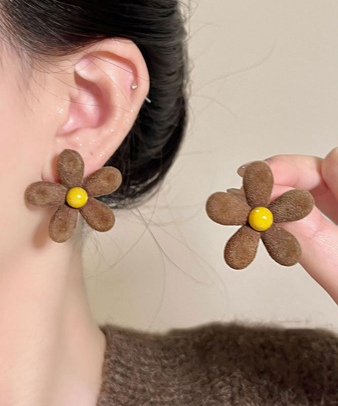 Novelty Red Copper Alloy Flocking Floral Stud Earrings