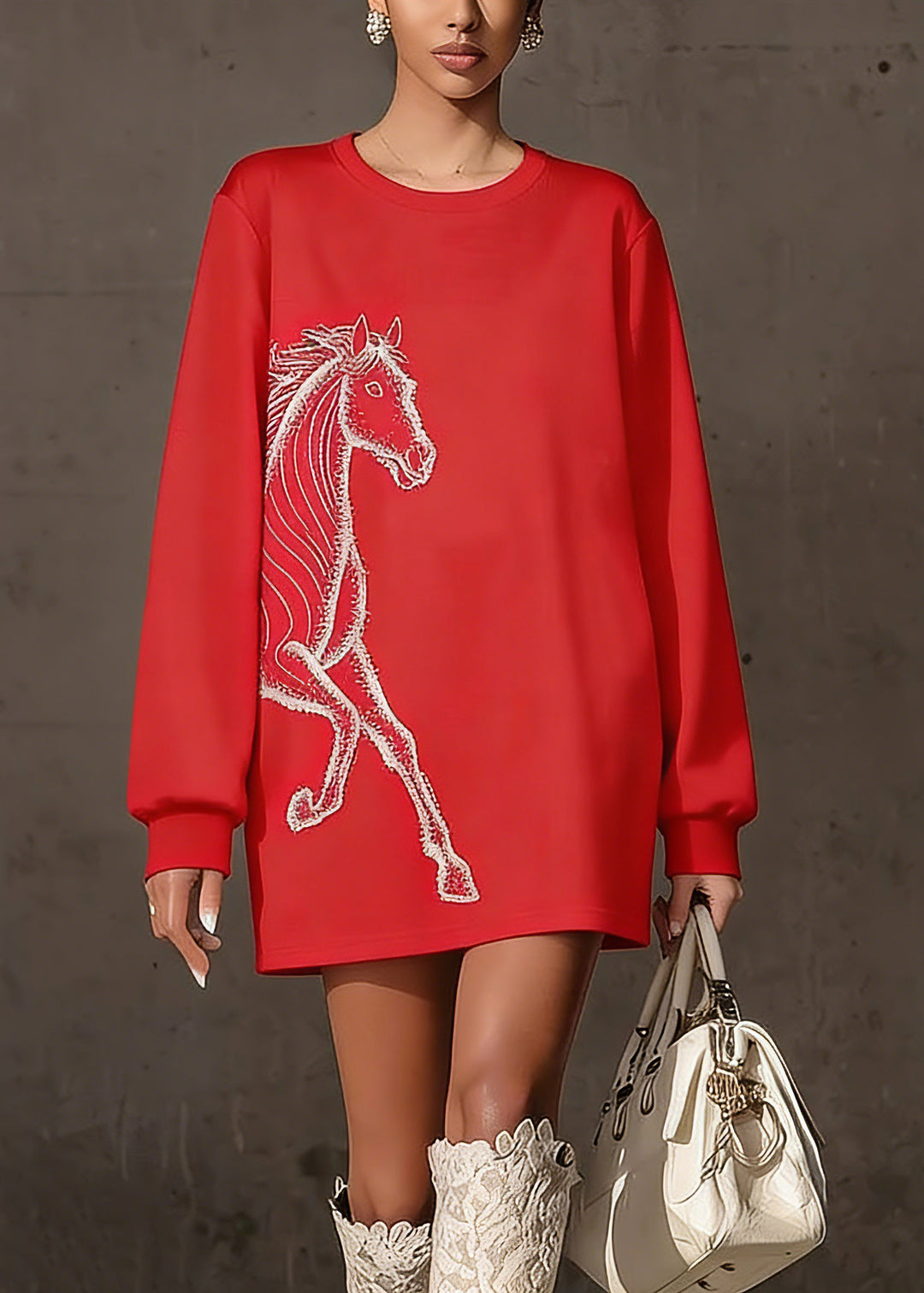 Organic Red O-Neck Horse Zircon Pullover Spring