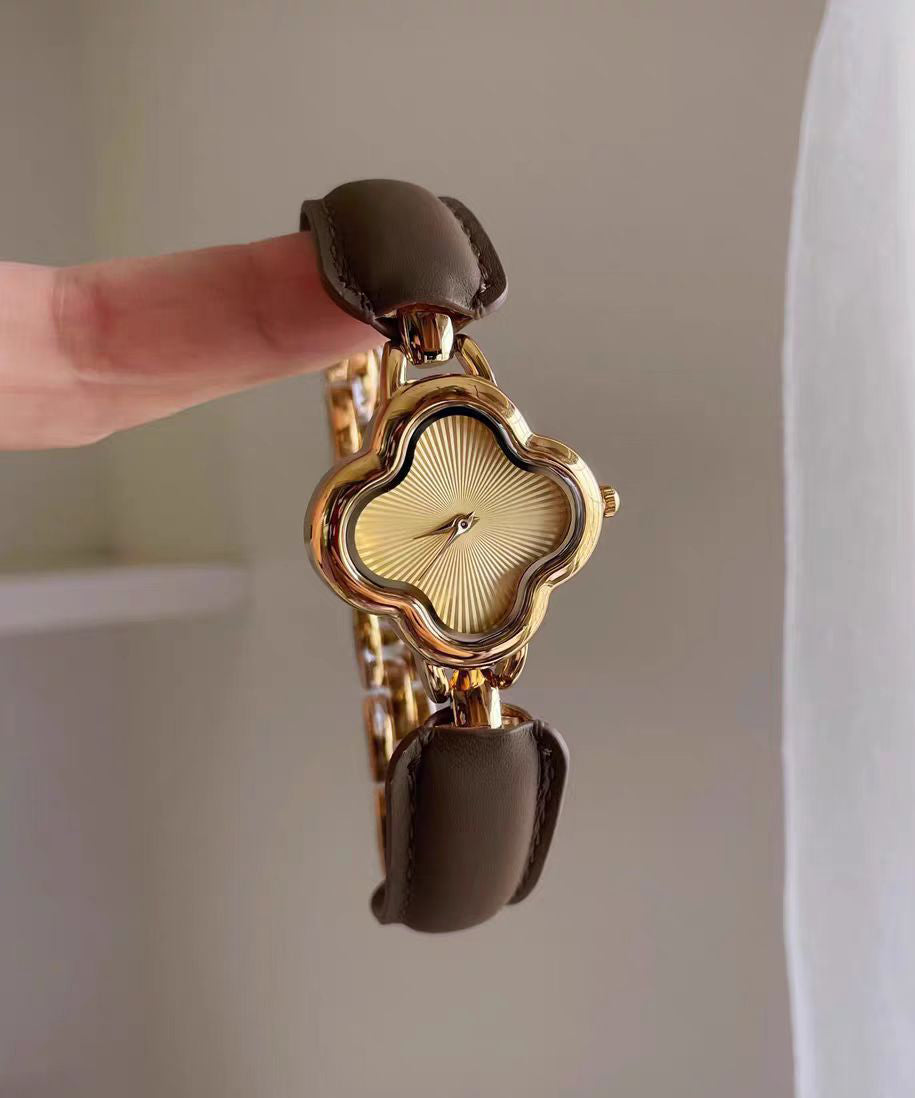 Original Design Black Alloy Leather Quartz Movement Four Leaf Clover Watches