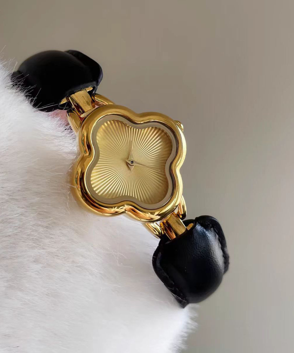 Original Design Black Alloy Leather Quartz Movement Four Leaf Clover Watches