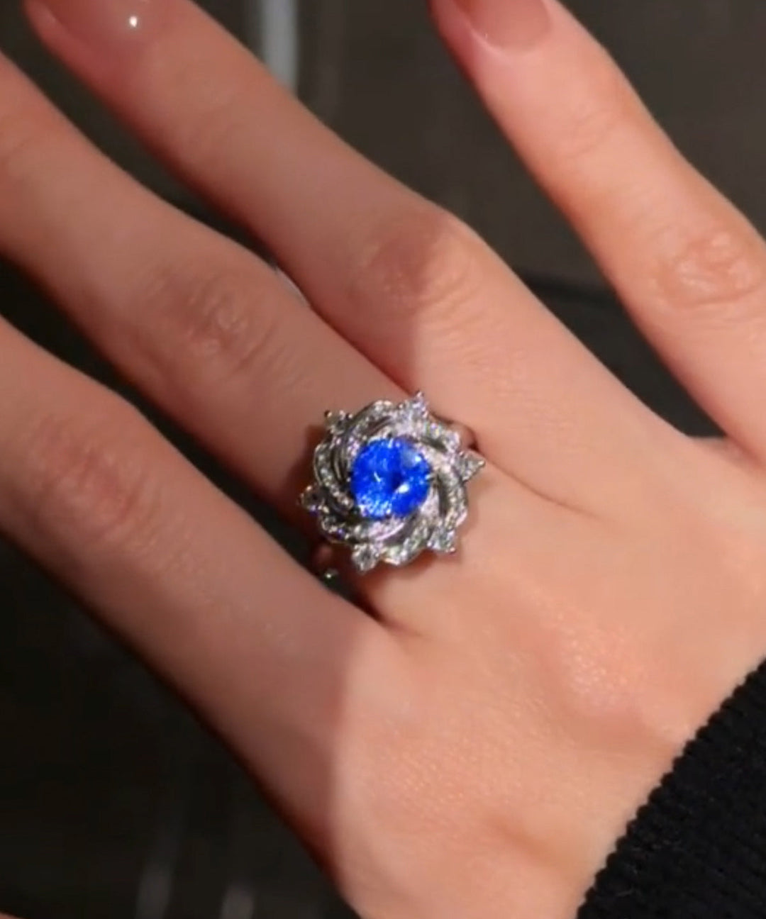 Original Design Blue Alloy Zircon Camell Rings