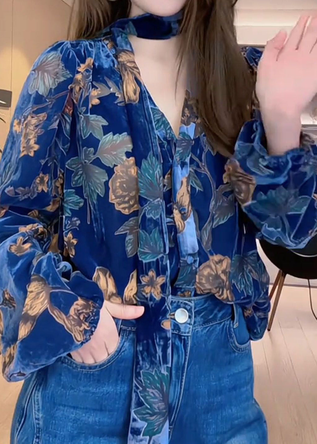 Original Design Blue V Neck Print Silk Velour Shirt Fall